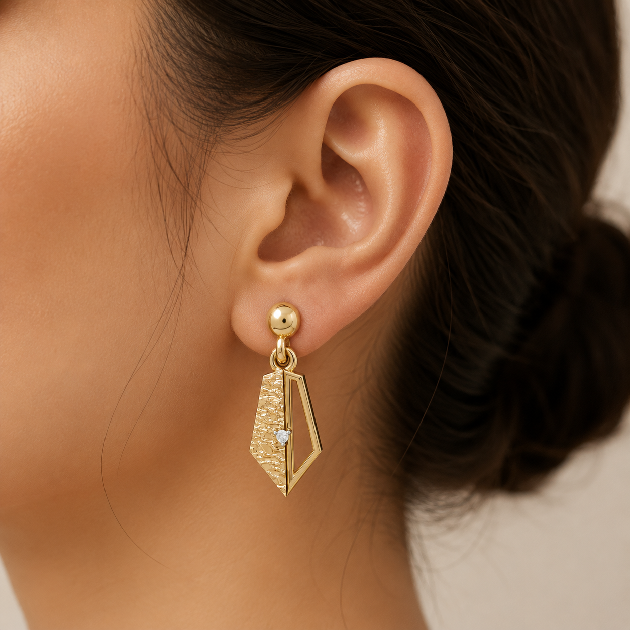 Textured Prism Danglers