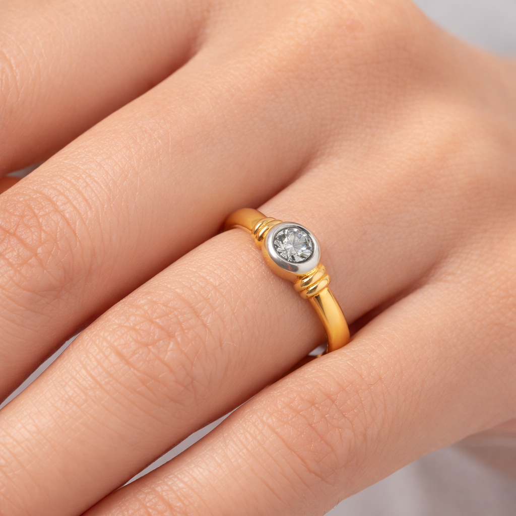 Fascinator Diamond Ring