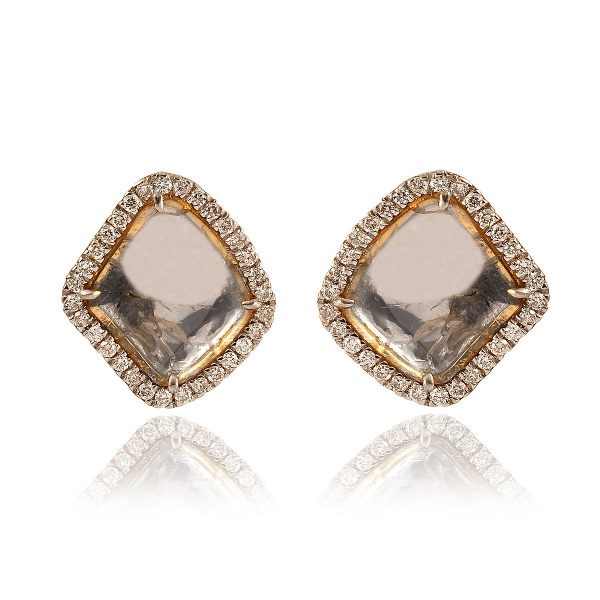 Entrancing Diamond Earring