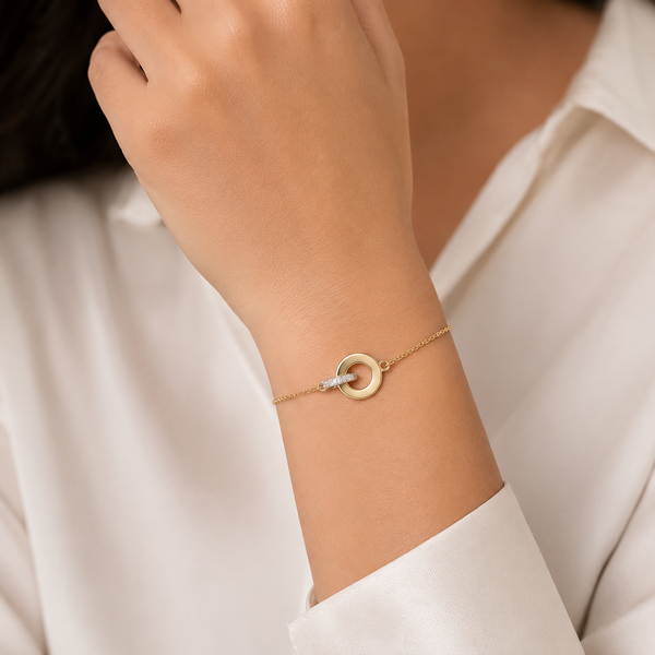 Éternité Circle Bracelet