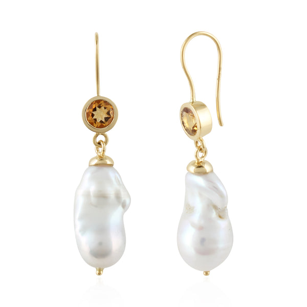 Solara Pearl Drops Earring