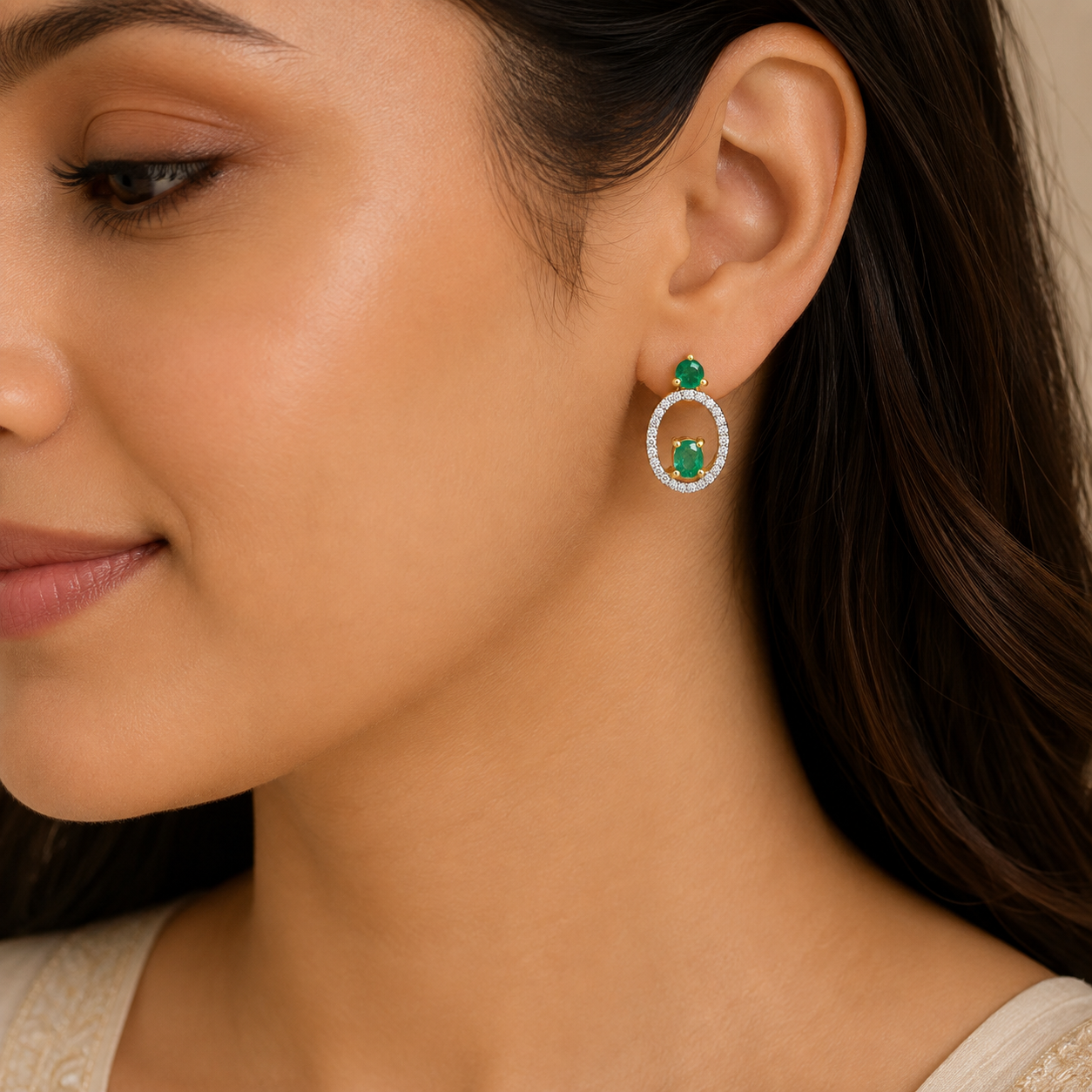 Emerald Élan Earrings
